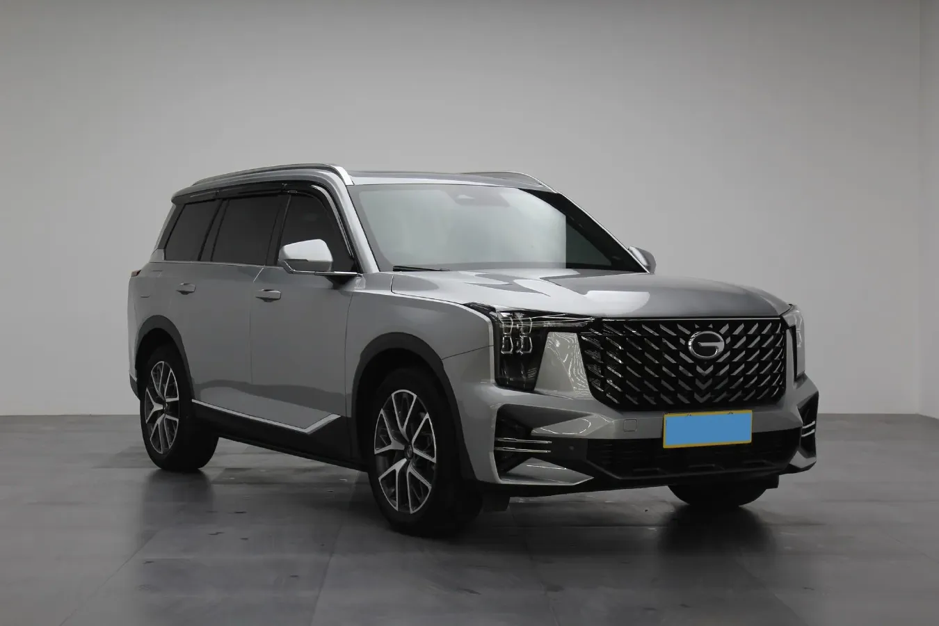 2022 GAC Trumpchi GS8 2.0T 252HP L4 8AT,autocango,china used car exporter,china ev exporter,chinese used car exporter,chinese used ev exporter