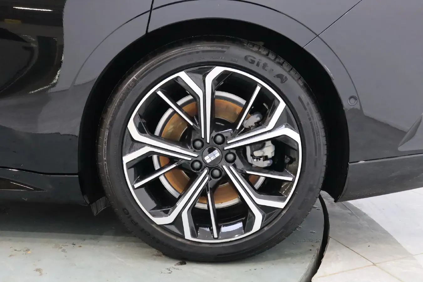 2025 Geely Galaxy E8 BEV,autocango,china used car exporter,china ev exporter,chinese used car exporter,chinese used ev exporter