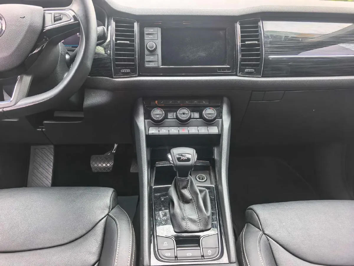 2019 Chevrolet Equinox 2.0T 260HP L4 9AT,autocango,china used car exporter,china ev exporter,chinese used car exporter,chinese used ev exporter