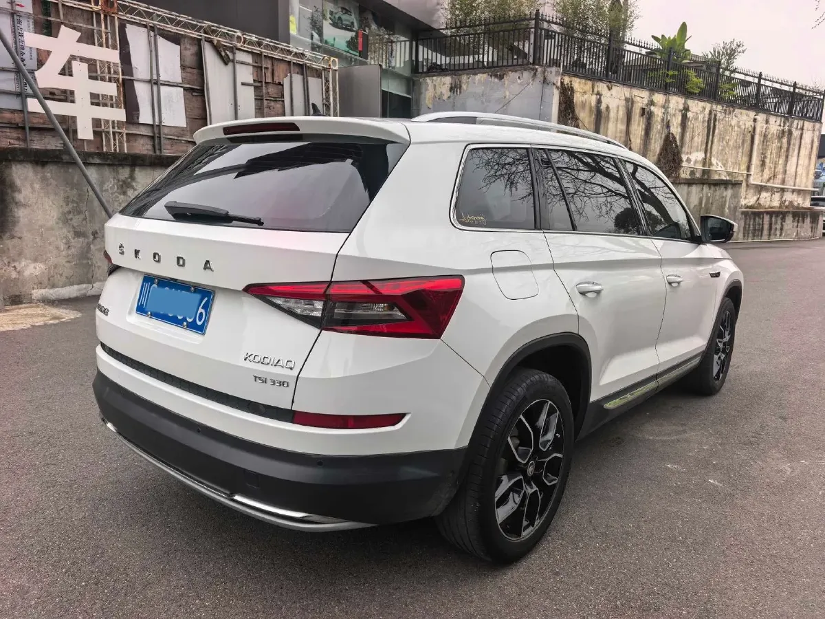 2019 Chevrolet Equinox 2.0T 260HP L4 9AT,autocango,china used car exporter,china ev exporter,chinese used car exporter,chinese used ev exporter