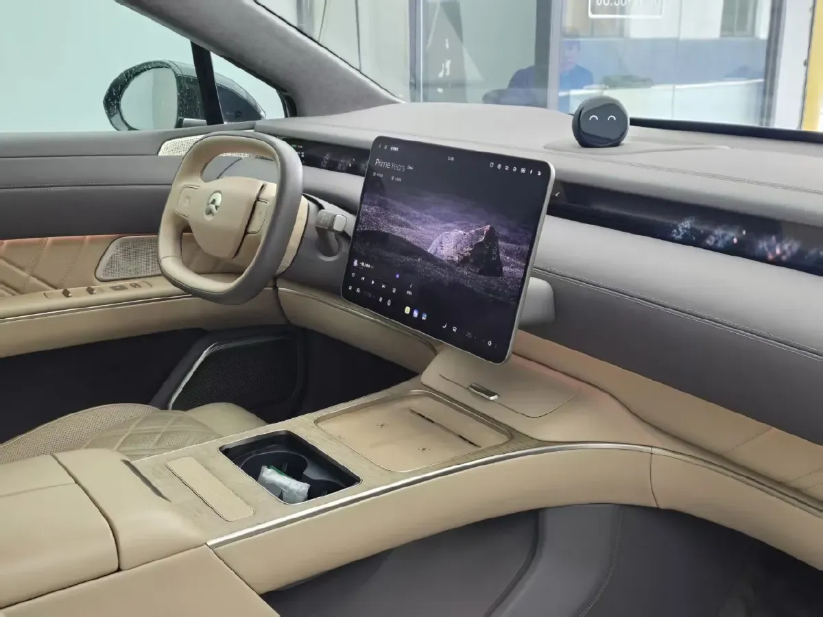 2025 NIO ET9 BEV,autocango,china used car exporter,china ev exporter,chinese used car exporter,chinese used ev exporter