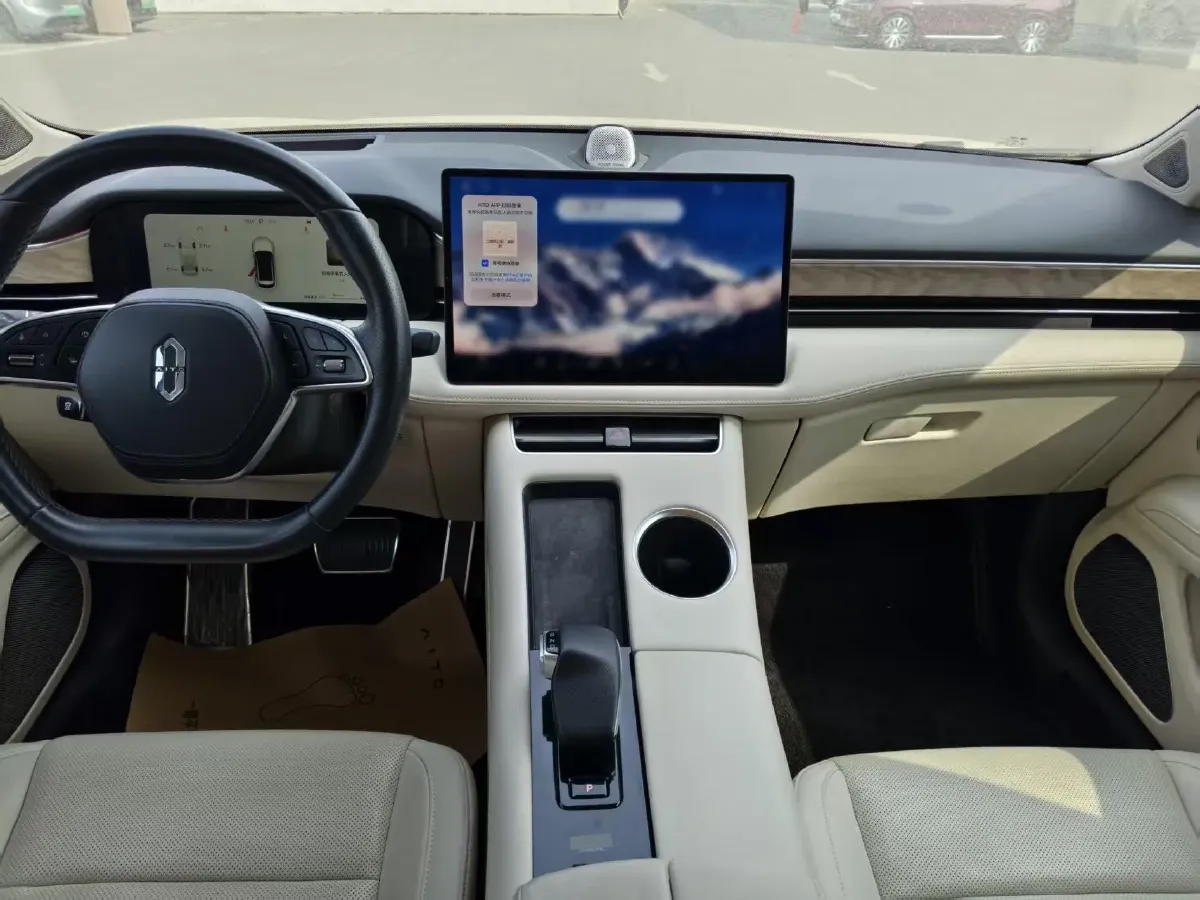 2022 Isuzu Mu-X 2.0T 220HP L4 8AT,autocango,china used car exporter,china ev exporter,chinese used car exporter,chinese used ev exporter