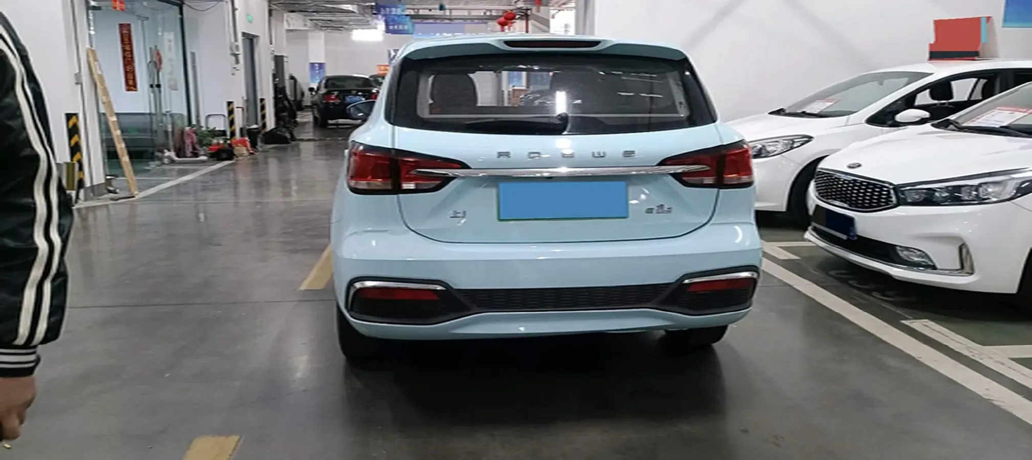 2021 Roewe Ei5 BEV 61.1KWH,autocango,china used car exporter,china ev exporter,chinese used car exporter,chinese used ev exporter