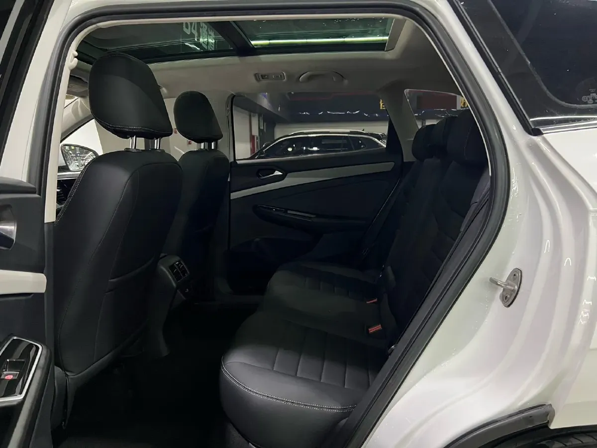 2023 Jetta VS7 1.4T 150HP L4 6AT,autocango,china used car exporter,china ev exporter,chinese used car exporter,chinese used ev exporter