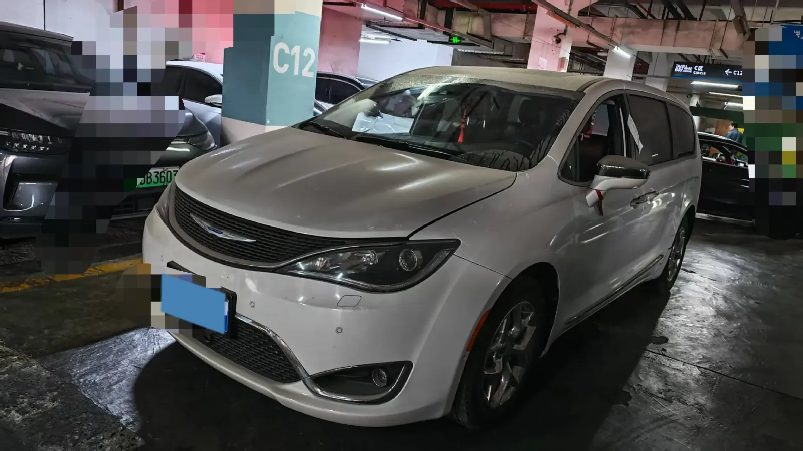 2017 Chrysler Pacifica 3.6L 279HP V6 9AT,autocango,china used car exporter,china ev exporter,chinese used car exporter,chinese used ev exporter