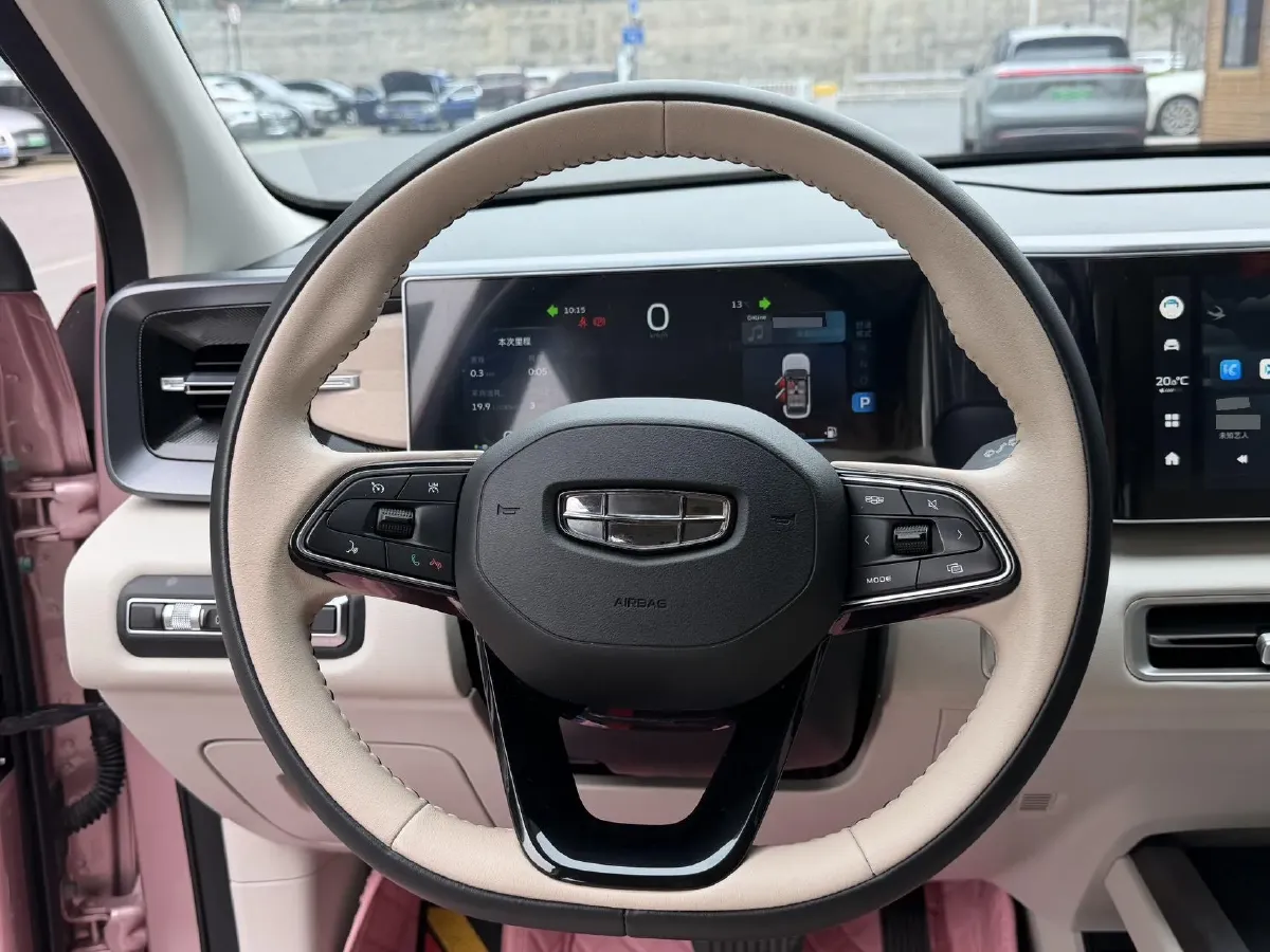 2023 Geely ICON 1.5T 181HP L4 7DCT,autocango,china used car exporter,china ev exporter,chinese used car exporter,chinese used ev exporter