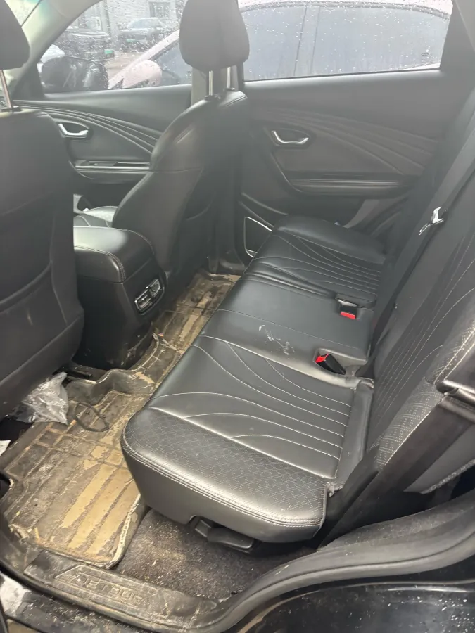 2021 SWM G05 2.0L 143HP L4 5MT,autocango,china used car exporter,china ev exporter,chinese used car exporter,chinese used ev exporter