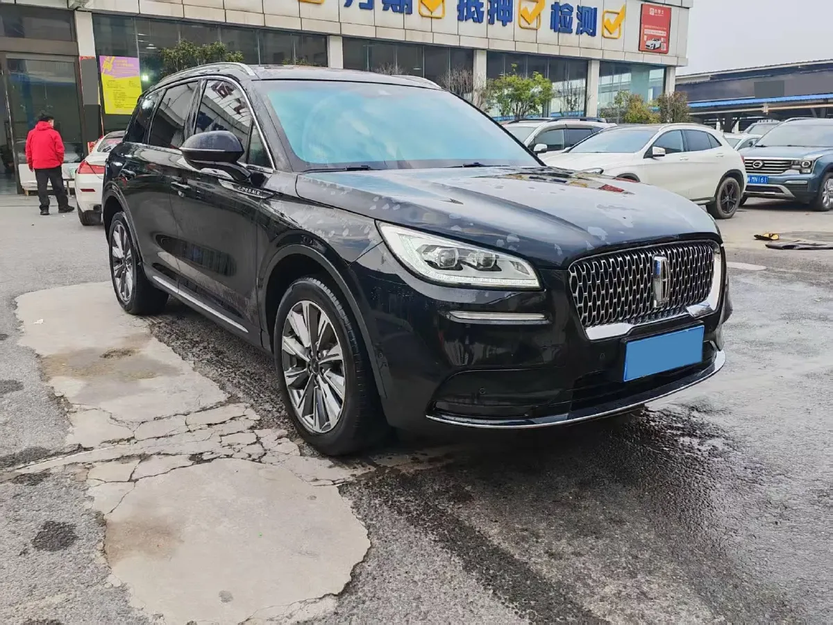 2020 Lincoln Corsair 2.0T 245HP L4 8AT,autocango,china used car exporter,china ev exporter,chinese used car exporter,chinese used ev exporter