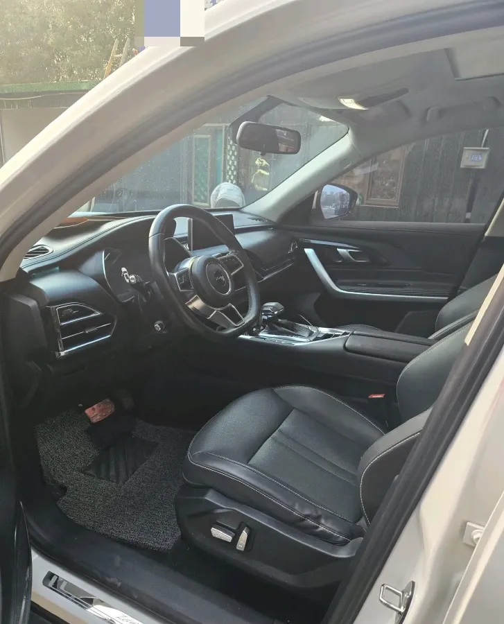 2018 Zotye T500 1.5T 156HP L4 6AT,autocango,china used car exporter,china ev exporter,chinese used car exporter,chinese used ev exporter