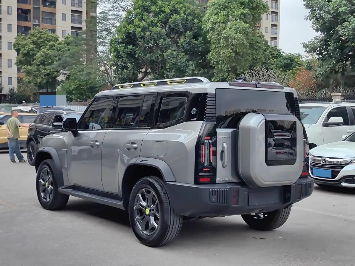 2024 Jetour Traveller 2.0T 254HP L4 7DCT,autocango,china used car exporter,china ev exporter,chinese used car exporter,chinese used ev exporter