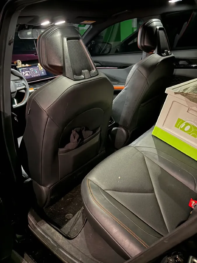 2023 ChangAn UNI-V iDD 1.5T 170HP L4 6TCT PHEV 18.4KWH,autocango,china used car exporter,china ev exporter,chinese used car exporter,chinese used ev exporter