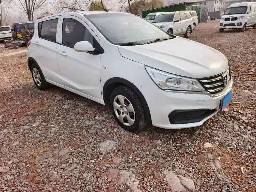 2016 BaoJun 310 1.2L 82HP L4 5MT,autocango,china used car exporter,china ev exporter,chinese used car exporter,chinese used ev exporter