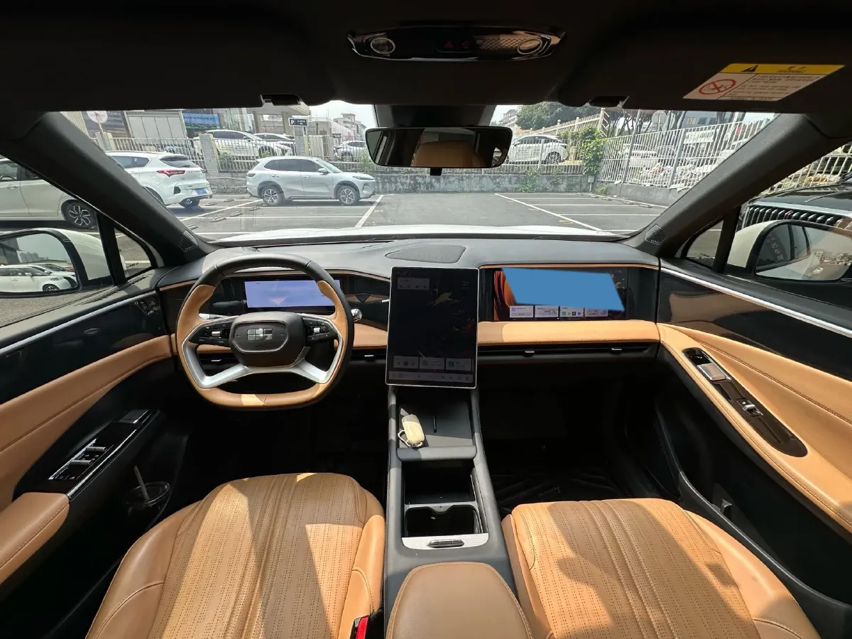 2024 Geely Galaxy L7 1.5T 163HP L4 3DHT PHEV 18.7KWH,autocango,china used car exporter,china ev exporter,chinese used car exporter,chinese used ev exporter