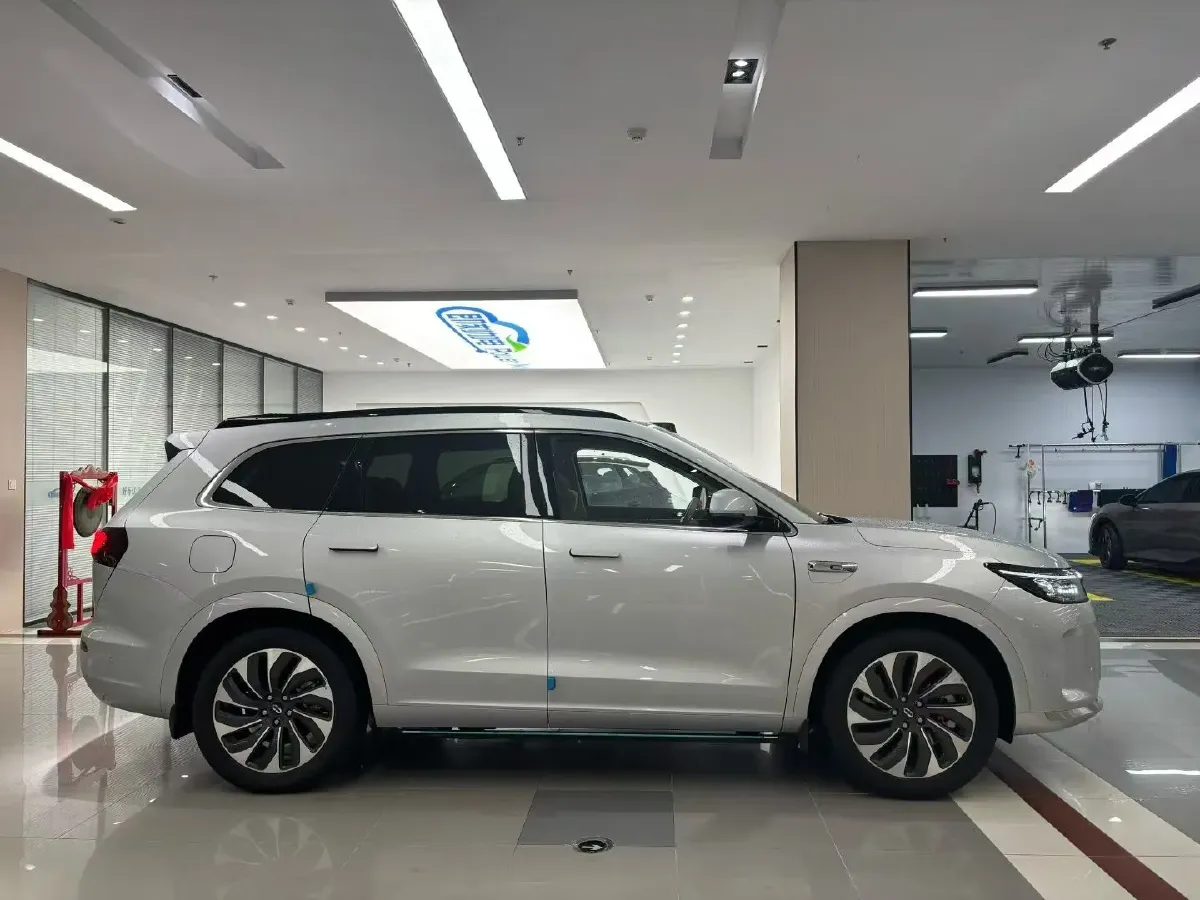 2024 AITO AITO M7 1.5T 152HP L4 REEV 40KWH,autocango,china used car exporter,china ev exporter,chinese used car exporter,chinese used ev exporter