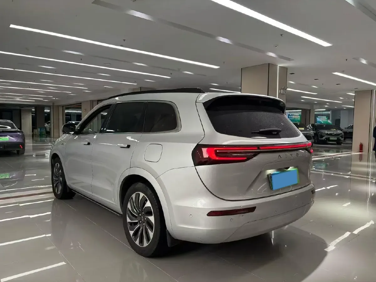 2024 AITO AITO M7 1.5T 152HP L4 REEV 40KWH,autocango,china used car exporter,china ev exporter,chinese used car exporter,chinese used ev exporter