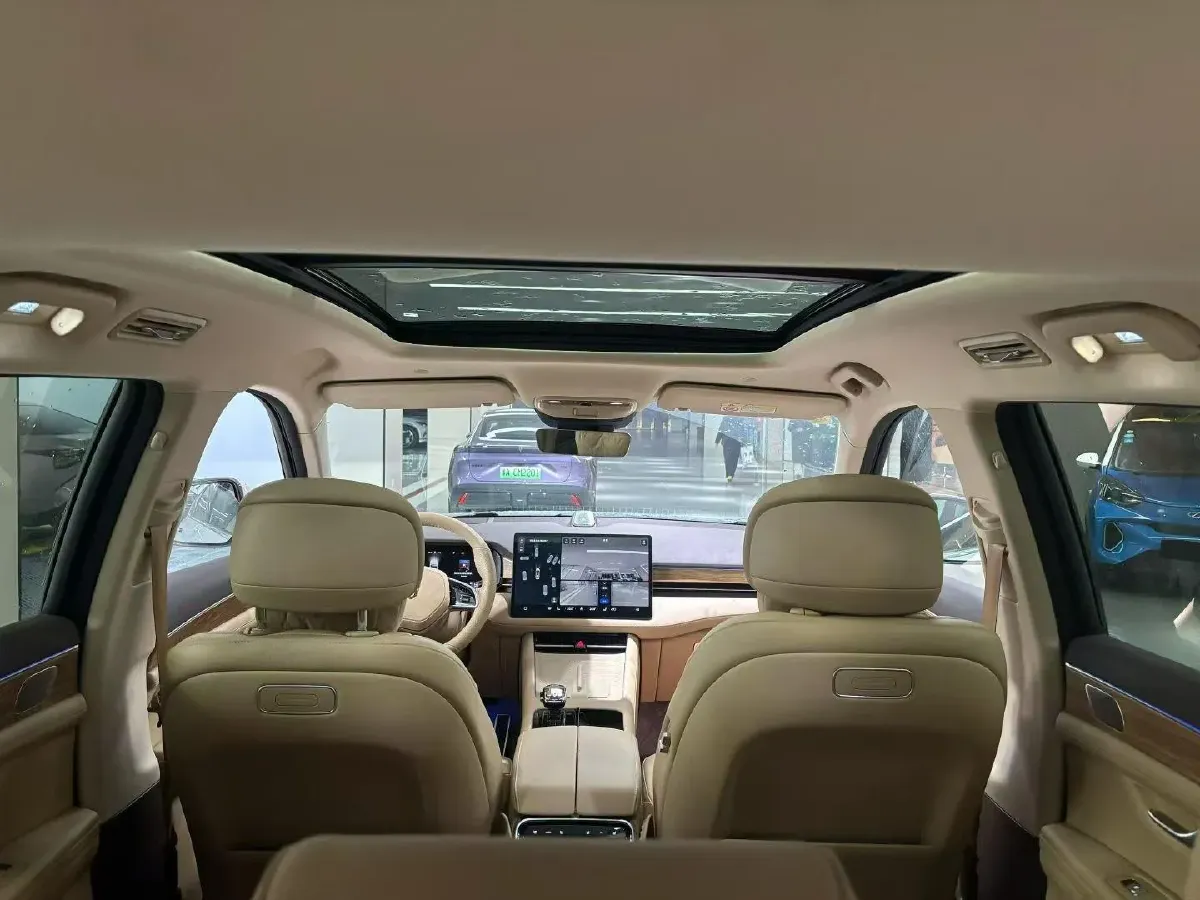 2024 AITO AITO M7 1.5T 152HP L4 REEV 40KWH,autocango,china used car exporter,china ev exporter,chinese used car exporter,chinese used ev exporter