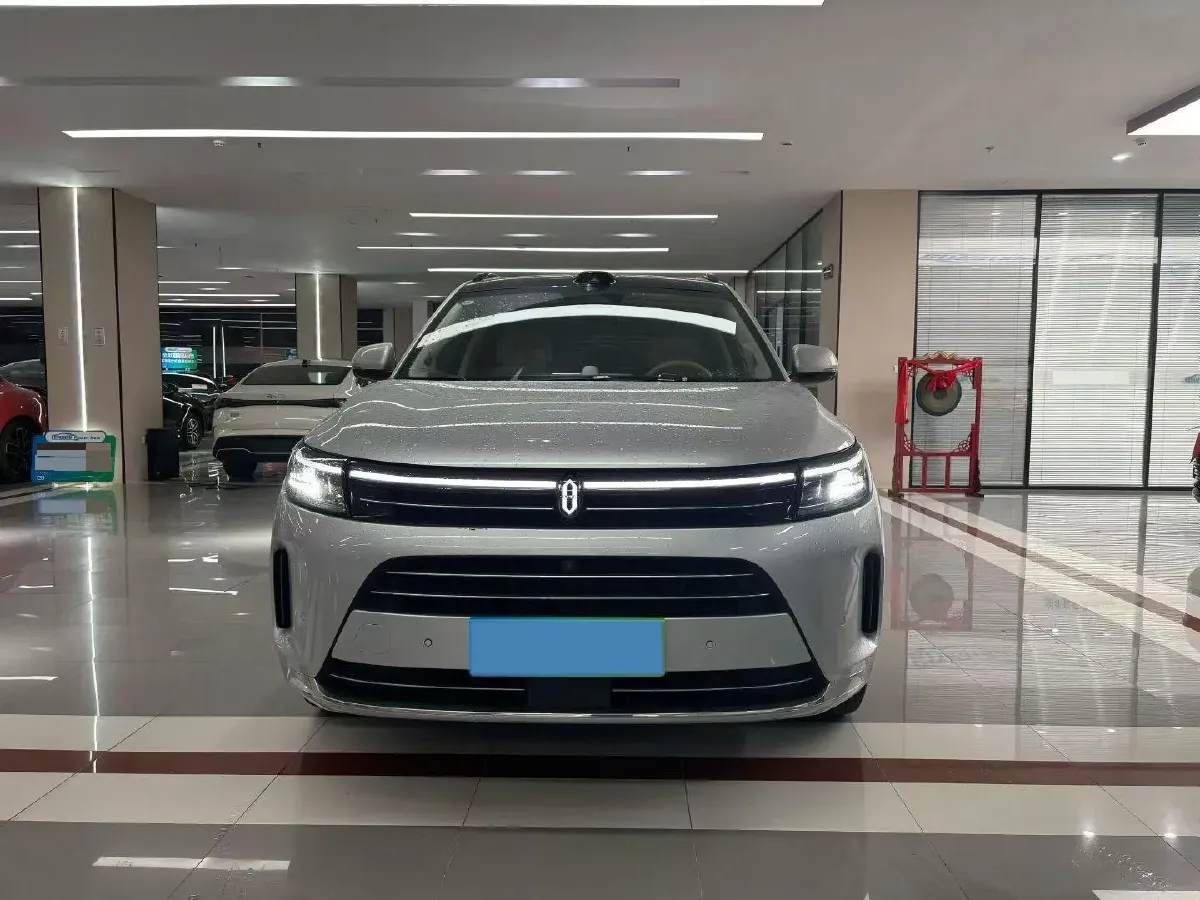 2024 AITO AITO M7 1.5T 152HP L4 REEV 40KWH,autocango,china used car exporter,china ev exporter,chinese used car exporter,chinese used ev exporter