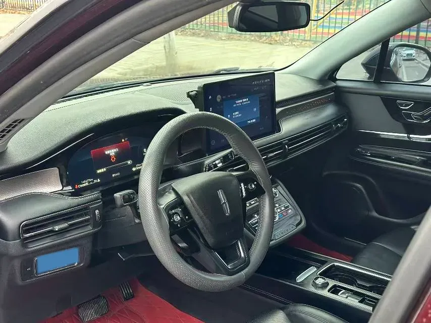 2021 Lincoln Corsair 2.0T 245HP L4 8AT,autocango,china used car exporter,china ev exporter,chinese used car exporter,chinese used ev exporter