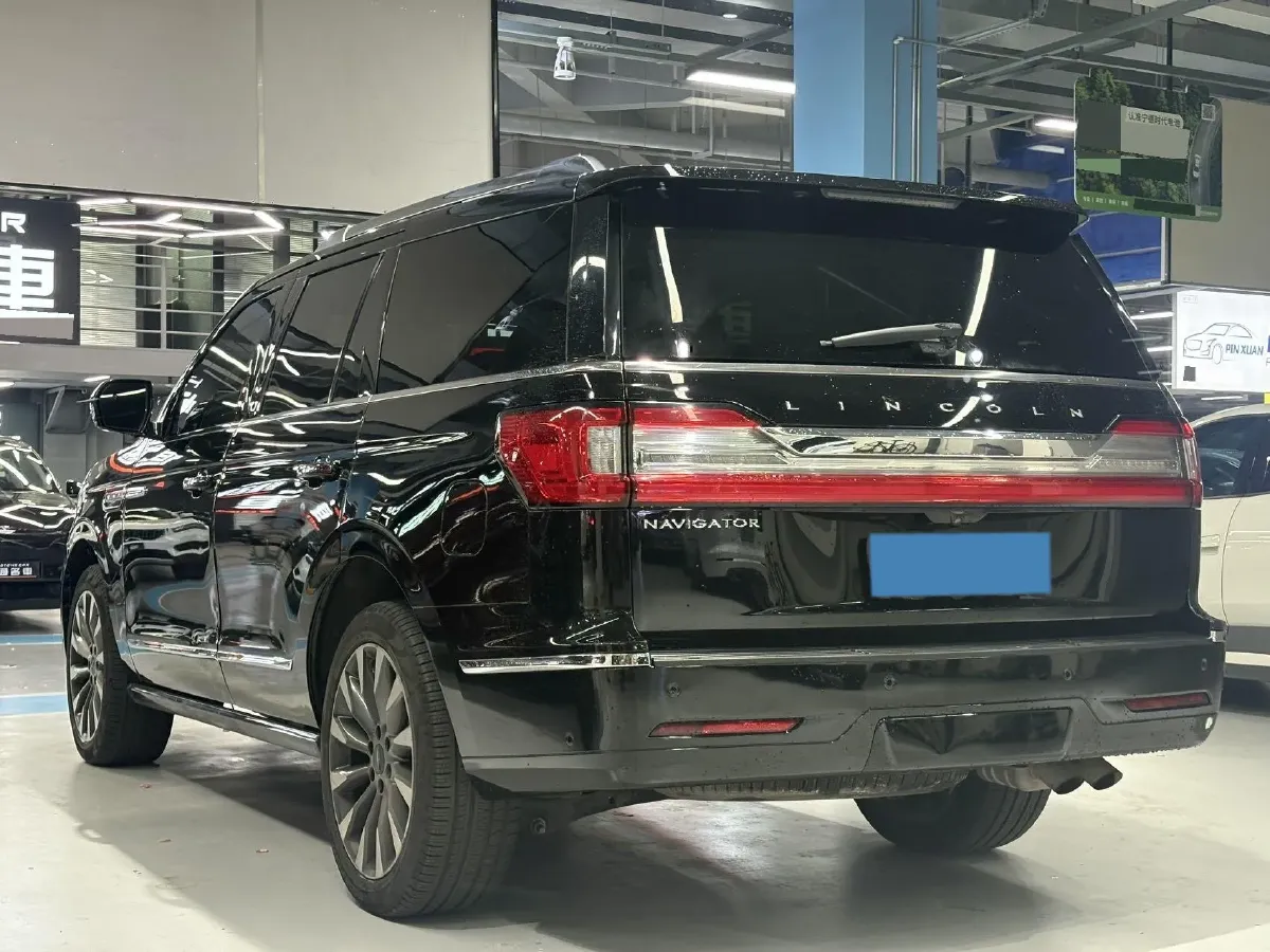 2018 Lincoln Navigator 3.5T 415HP V6 10AT,autocango,china used car exporter,china ev exporter,chinese used car exporter,chinese used ev exporter