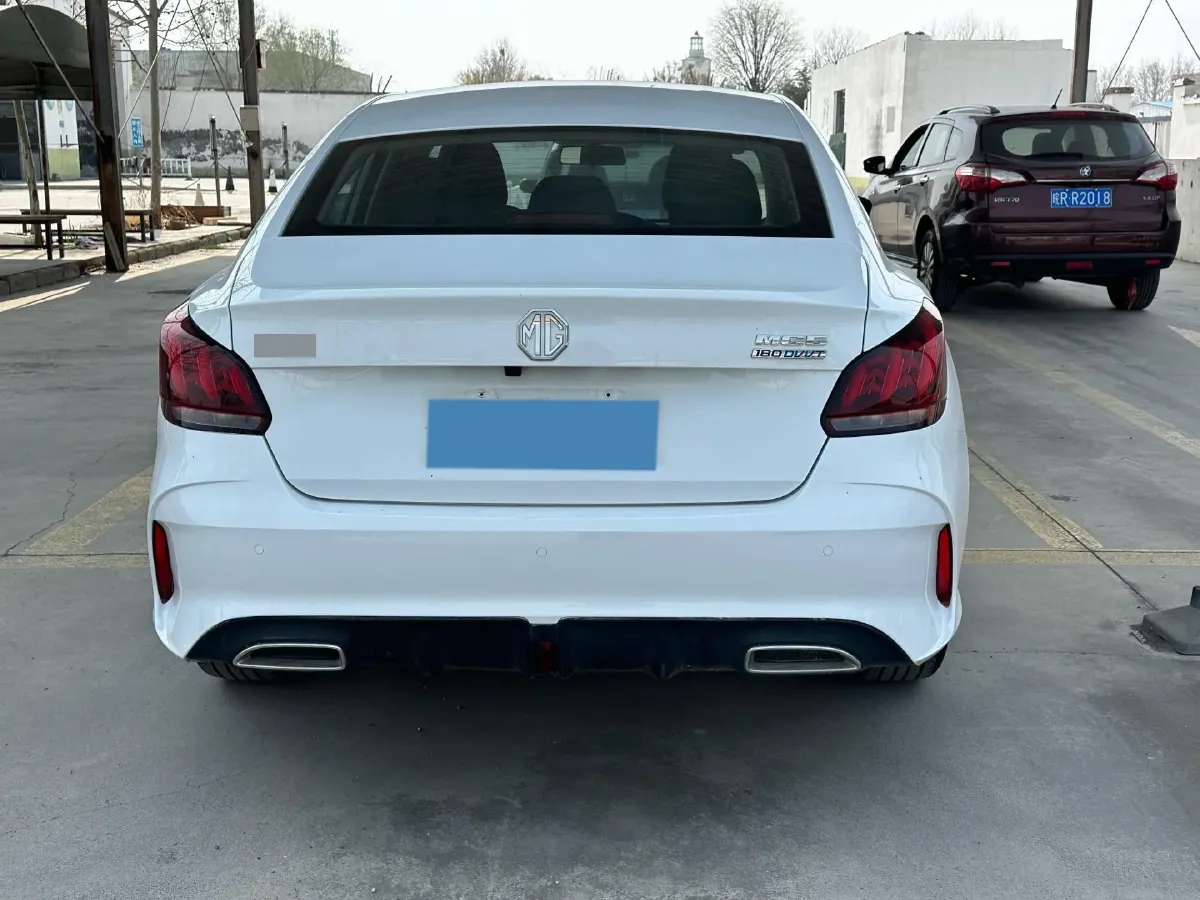 2023 MG 5 1.5L 129HP L4 5MT,autocango,china used car exporter,china ev exporter,chinese used car exporter,chinese used ev exporter