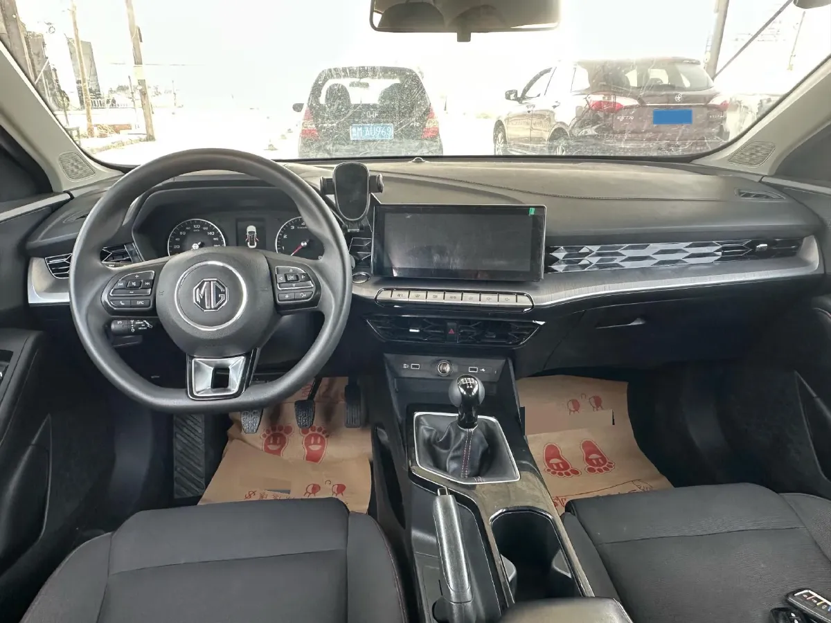 2023 MG 5 1.5L 129HP L4 5MT,autocango,china used car exporter,china ev exporter,chinese used car exporter,chinese used ev exporter
