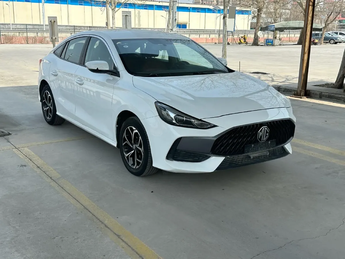 2023 MG 5 1.5L 129HP L4 5MT,autocango,china used car exporter,china ev exporter,chinese used car exporter,chinese used ev exporter