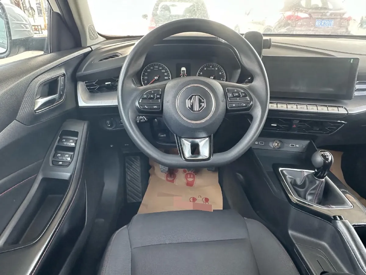 2023 MG 5 1.5L 129HP L4 5MT,autocango,china used car exporter,china ev exporter,chinese used car exporter,chinese used ev exporter