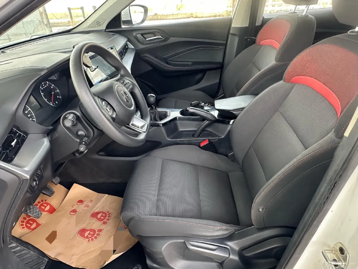 2023 MG 5 1.5L 129HP L4 5MT,autocango,china used car exporter,china ev exporter,chinese used car exporter,chinese used ev exporter