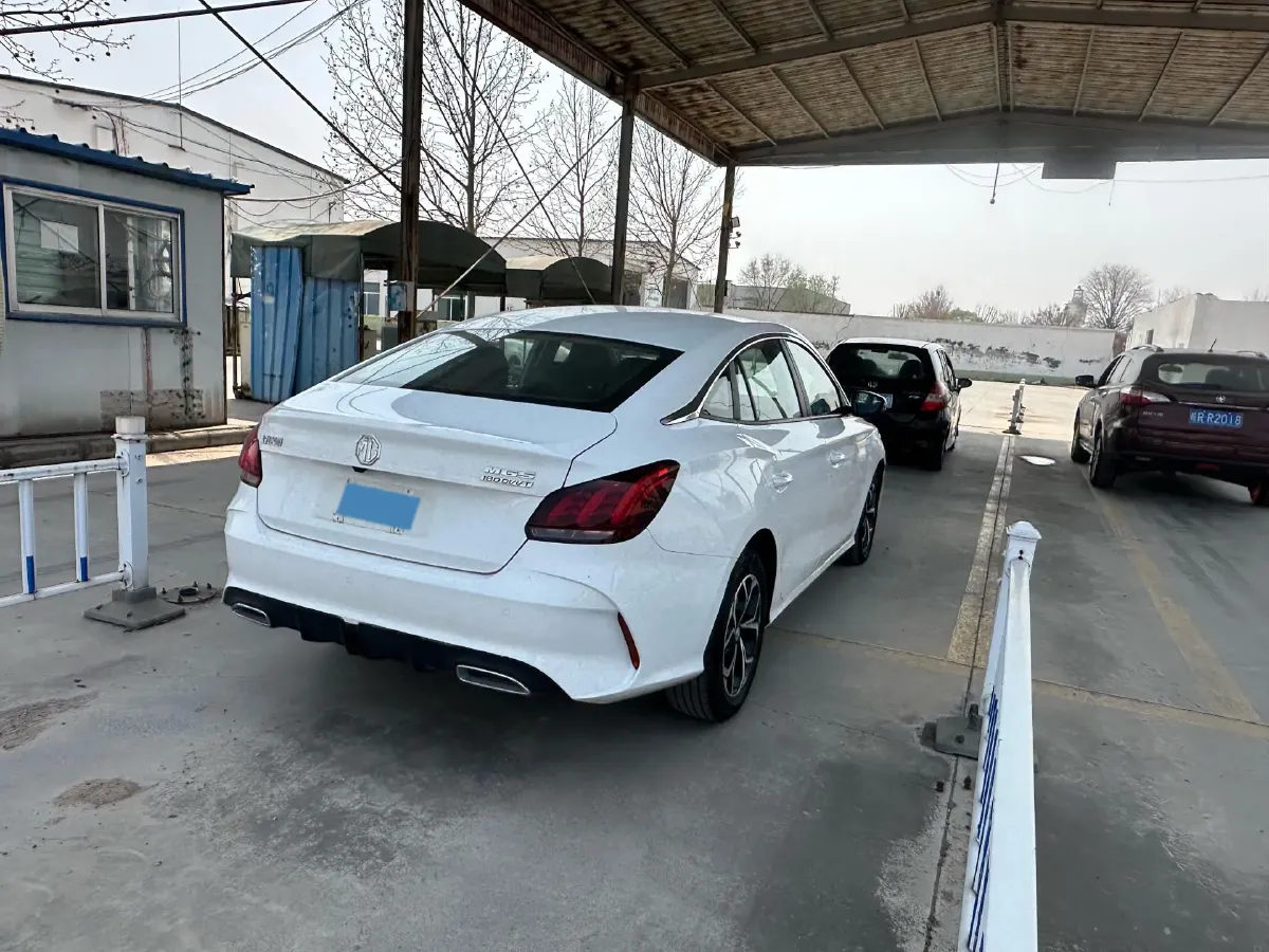 2023 MG 5 1.5L 129HP L4 5MT,autocango,china used car exporter,china ev exporter,chinese used car exporter,chinese used ev exporter