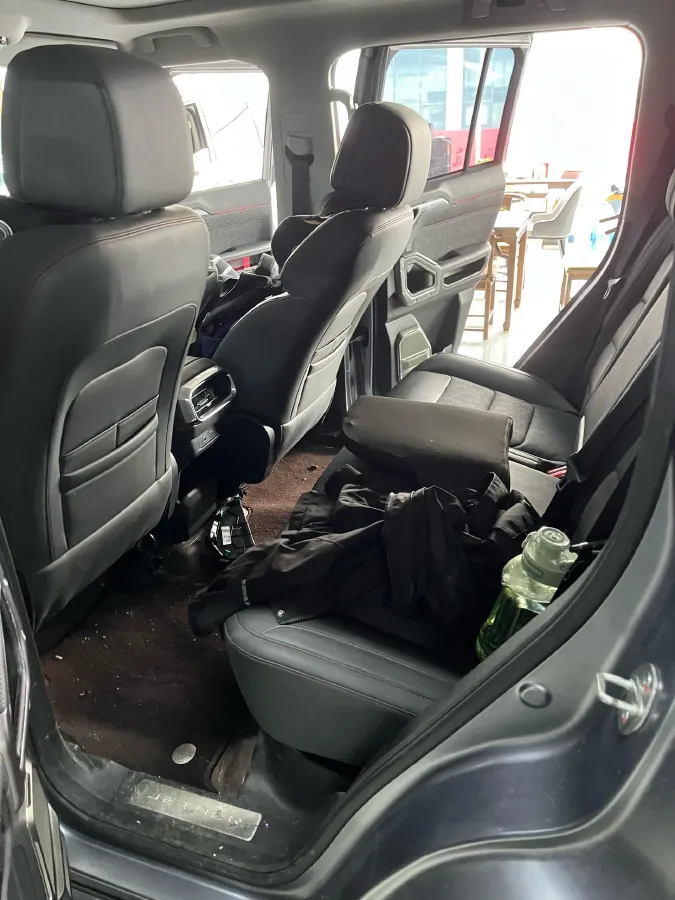 2023 Jetour Traveller 2.0T 254HP L4 8AT,autocango,china used car exporter,china ev exporter,chinese used car exporter,chinese used ev exporter