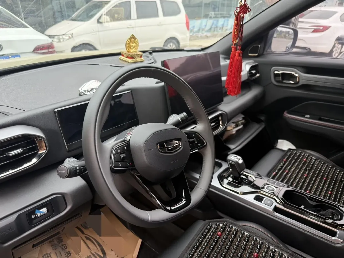 2025 Geely Cowboy 1.5T 181HP L4 7DCT,autocango,china used car exporter,china ev exporter,chinese used car exporter,chinese used ev exporter