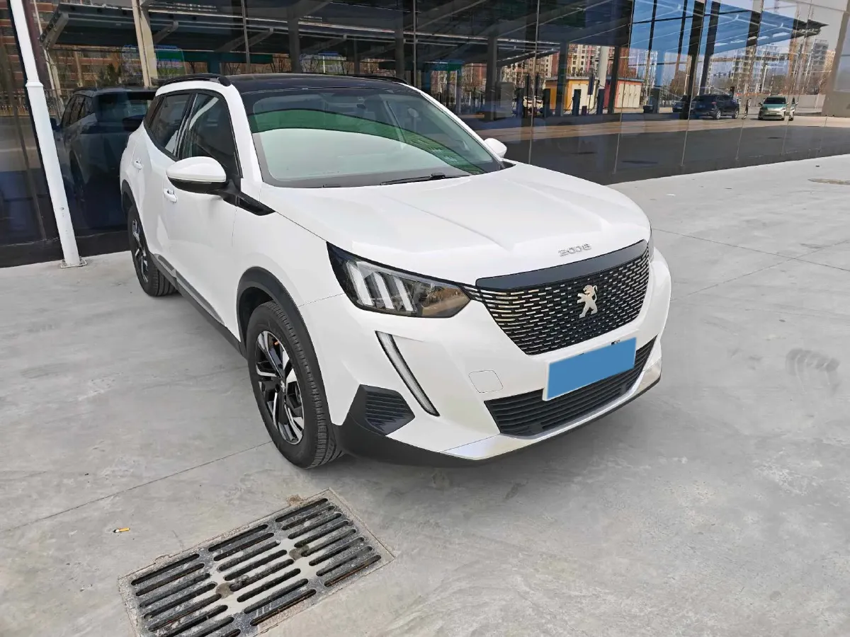2022 Peugeot 2008 1.2T 136HP L3 6DCT,autocango,china used car exporter,china ev exporter,chinese used car exporter,chinese used ev exporter