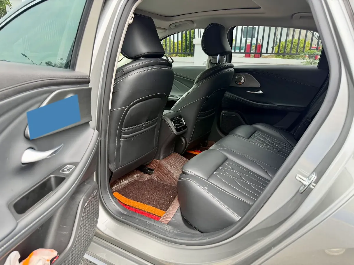 2022 Chery Arrizo 8 1.6T 197HP L4 7DCT,autocango,china used car exporter,china ev exporter,chinese used car exporter,chinese used ev exporter