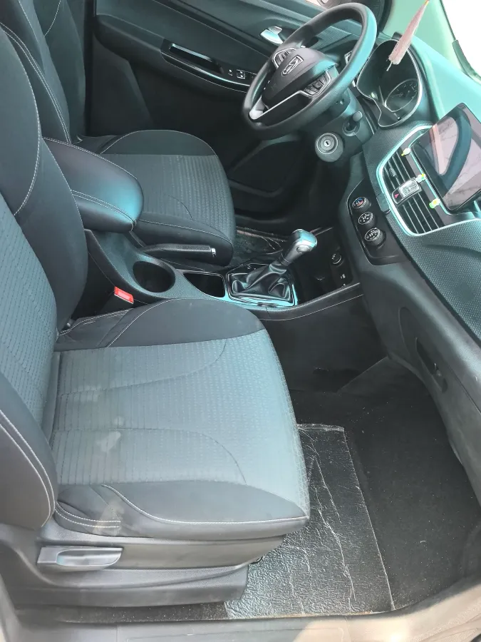 2019 BaoJun 730 1.5T 147HP L4 CVT,autocango,china used car exporter,china ev exporter,chinese used car exporter,chinese used ev exporter