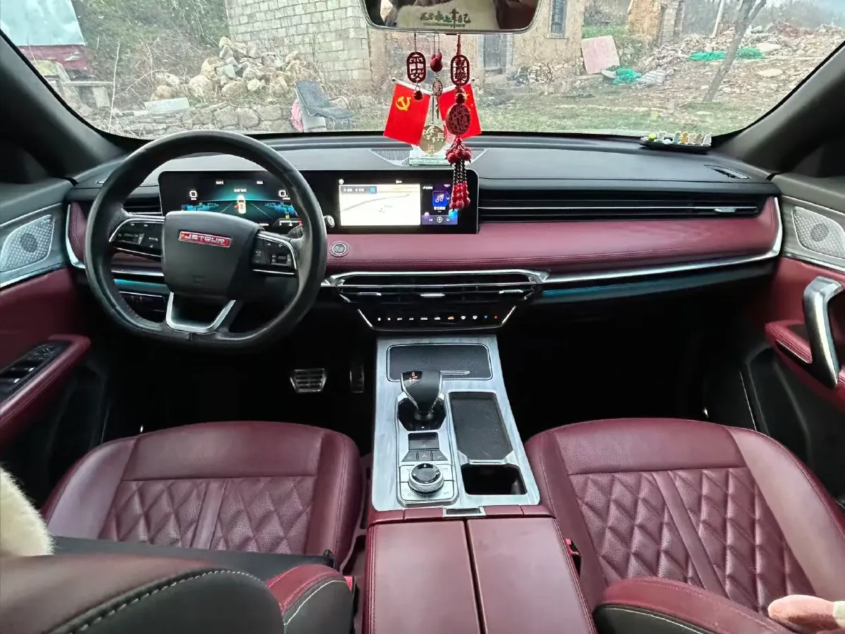 2023 ChangAn Oshan X7 Plus 1.5T 188HP L4 7DCT,autocango,china used car exporter,china ev exporter,chinese used car exporter,chinese used ev exporter