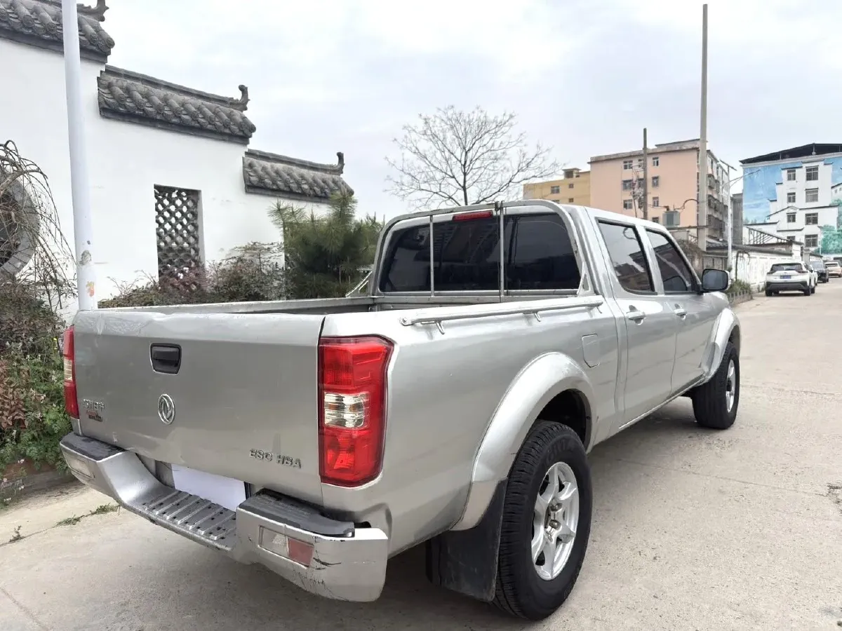 2021 Dongfeng RuiQi 2.4T 165HP L4 5MT,autocango,china used car exporter,china ev exporter,chinese used car exporter,chinese used ev exporter