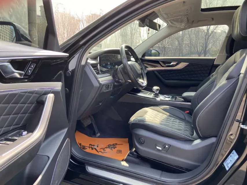 2019 HongQi HS5 2.0T 224HP L4 6AT,autocango,china used car exporter,china ev exporter,chinese used car exporter,chinese used ev exporter