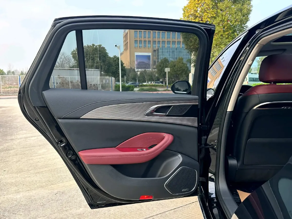 2023 HongQi H5 1.5T 169HP L4 7DCT,autocango,china used car exporter,china ev exporter,chinese used car exporter,chinese used ev exporter