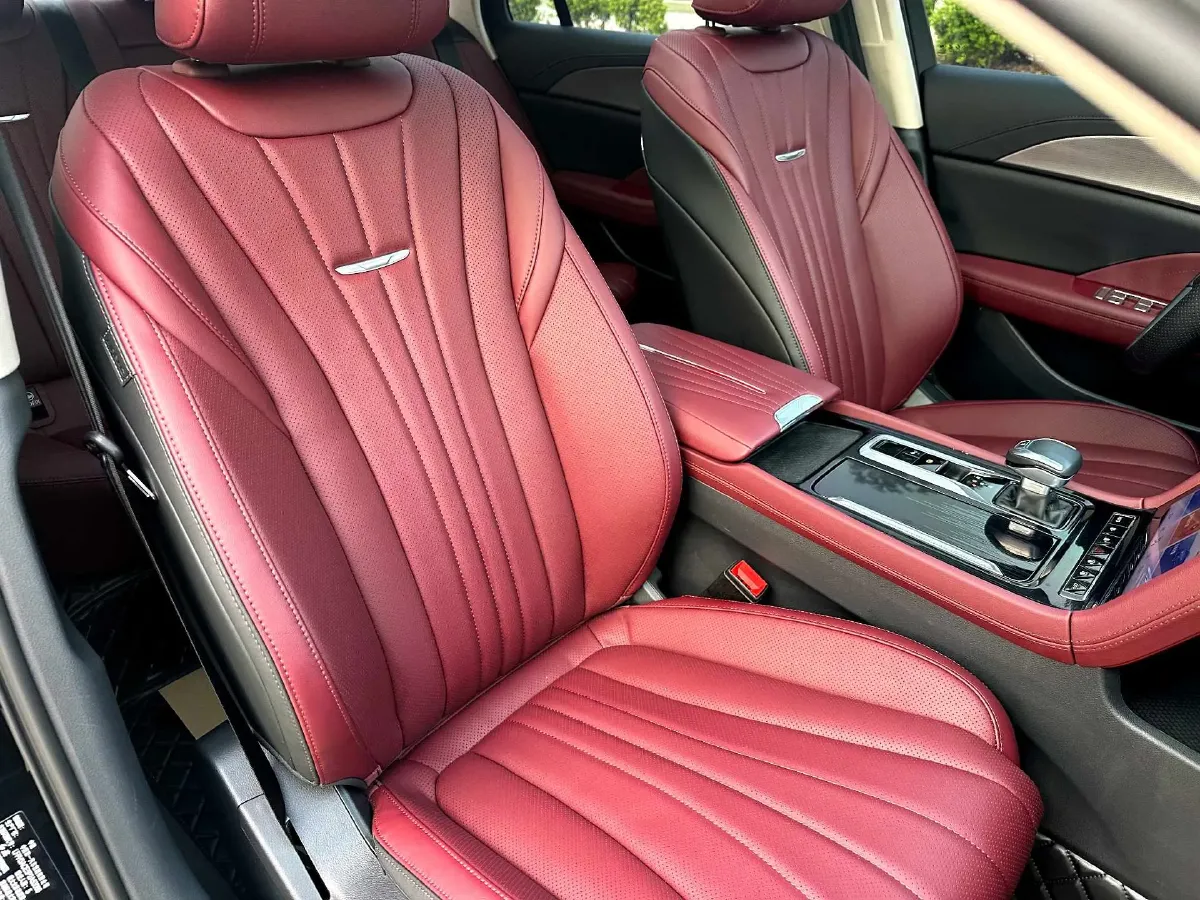 2023 HongQi H5 1.5T 169HP L4 7DCT,autocango,china used car exporter,china ev exporter,chinese used car exporter,chinese used ev exporter