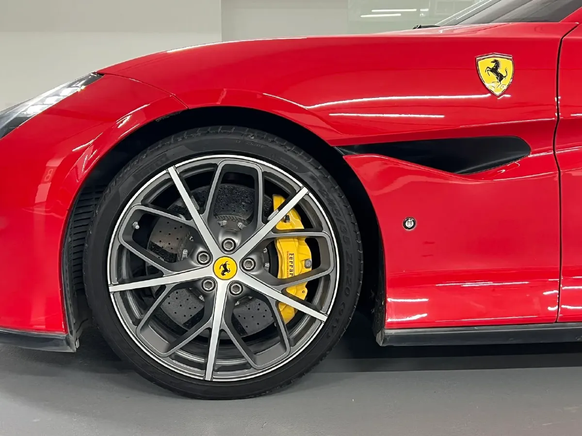 2018 Ferrari Portofino 3.9T 600HP V8 7DCT,autocango,china used car exporter,china ev exporter,chinese used car exporter,chinese used ev exporter