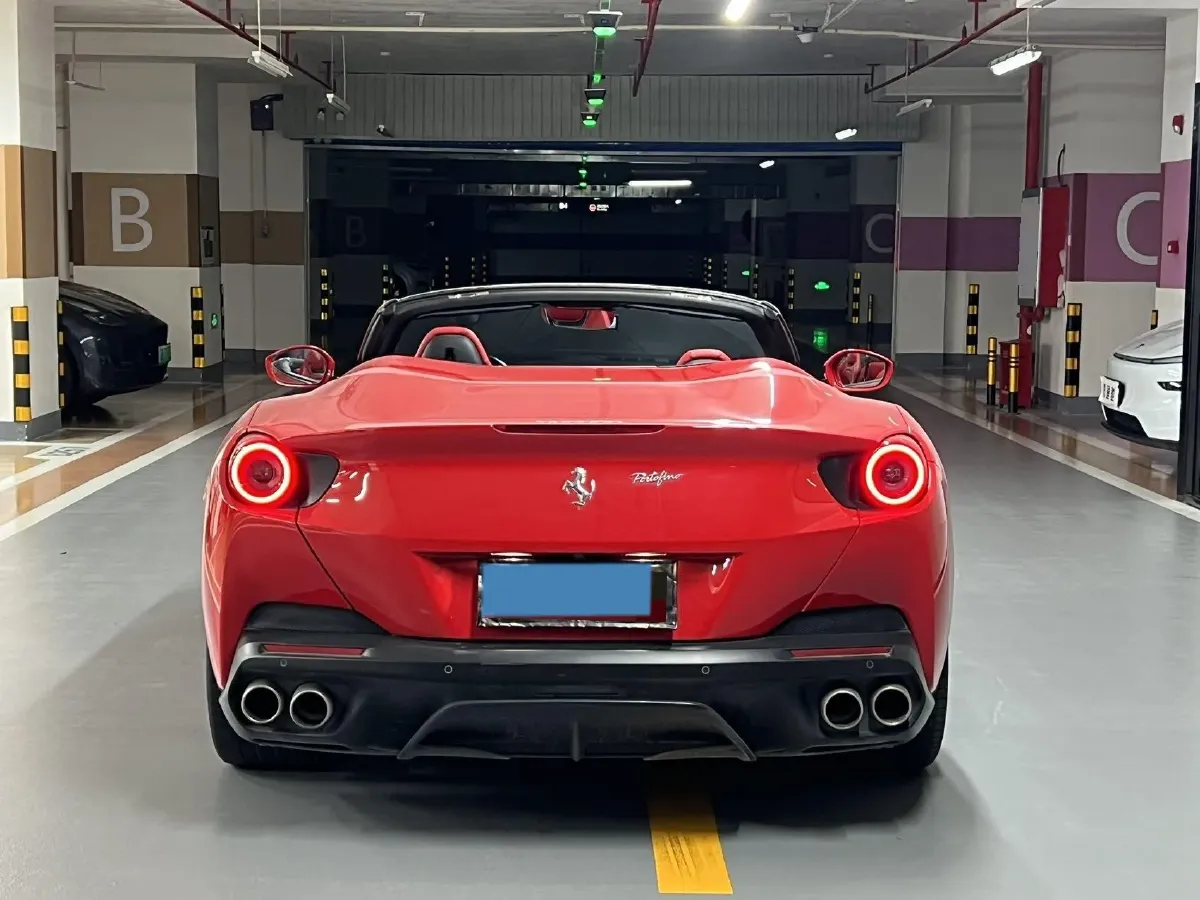 2018 Ferrari Portofino 3.9T 600HP V8 7DCT,autocango,china used car exporter,china ev exporter,chinese used car exporter,chinese used ev exporter