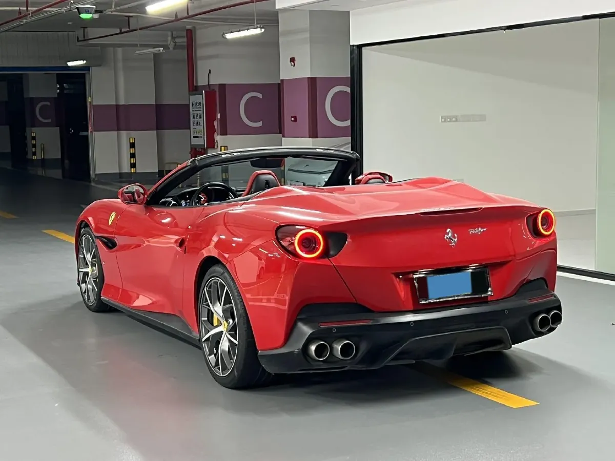 2018 Ferrari Portofino 3.9T 600HP V8 7DCT,autocango,china used car exporter,china ev exporter,chinese used car exporter,chinese used ev exporter