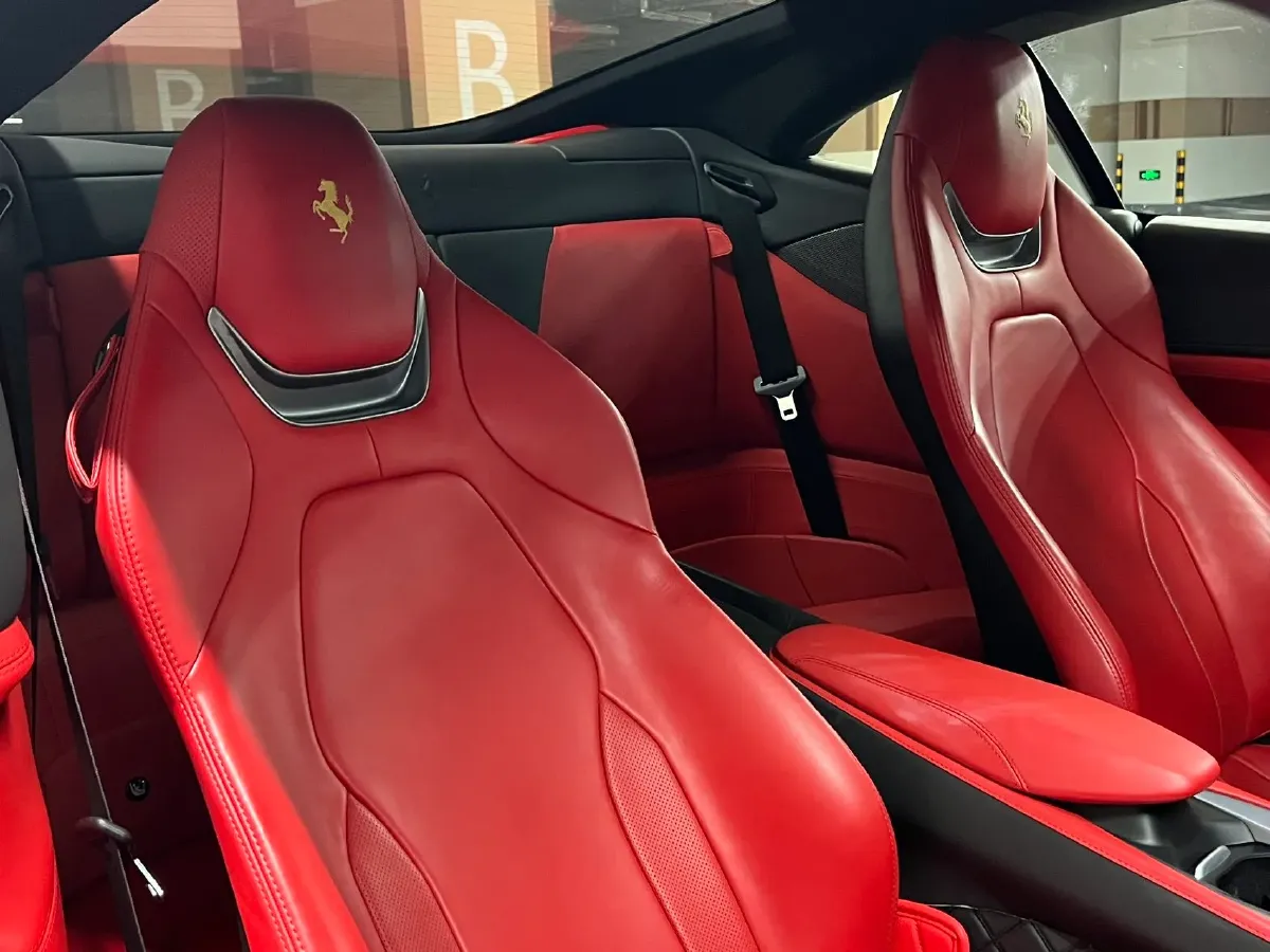 2018 Ferrari Portofino 3.9T 600HP V8 7DCT,autocango,china used car exporter,china ev exporter,chinese used car exporter,chinese used ev exporter