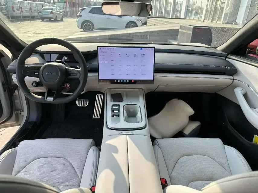 2024 MI SU7 BEV 73.6KWH,autocango,china used car exporter,china ev exporter,chinese used car exporter,chinese used ev exporter