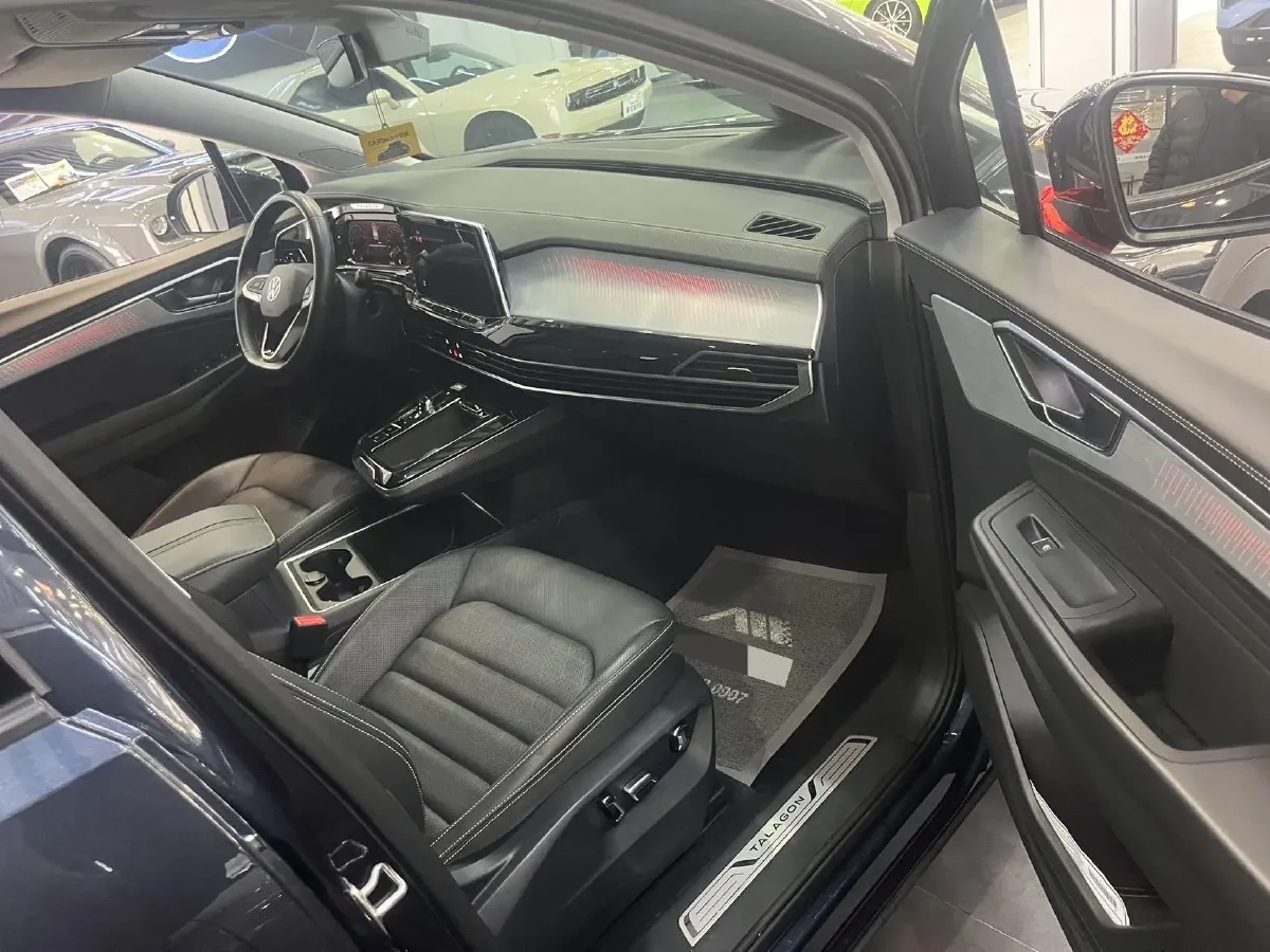 2022 Volkswagen Talagon 2.0T 220HP L4 7DCT,autocango,china used car exporter,china ev exporter,chinese used car exporter,chinese used ev exporter