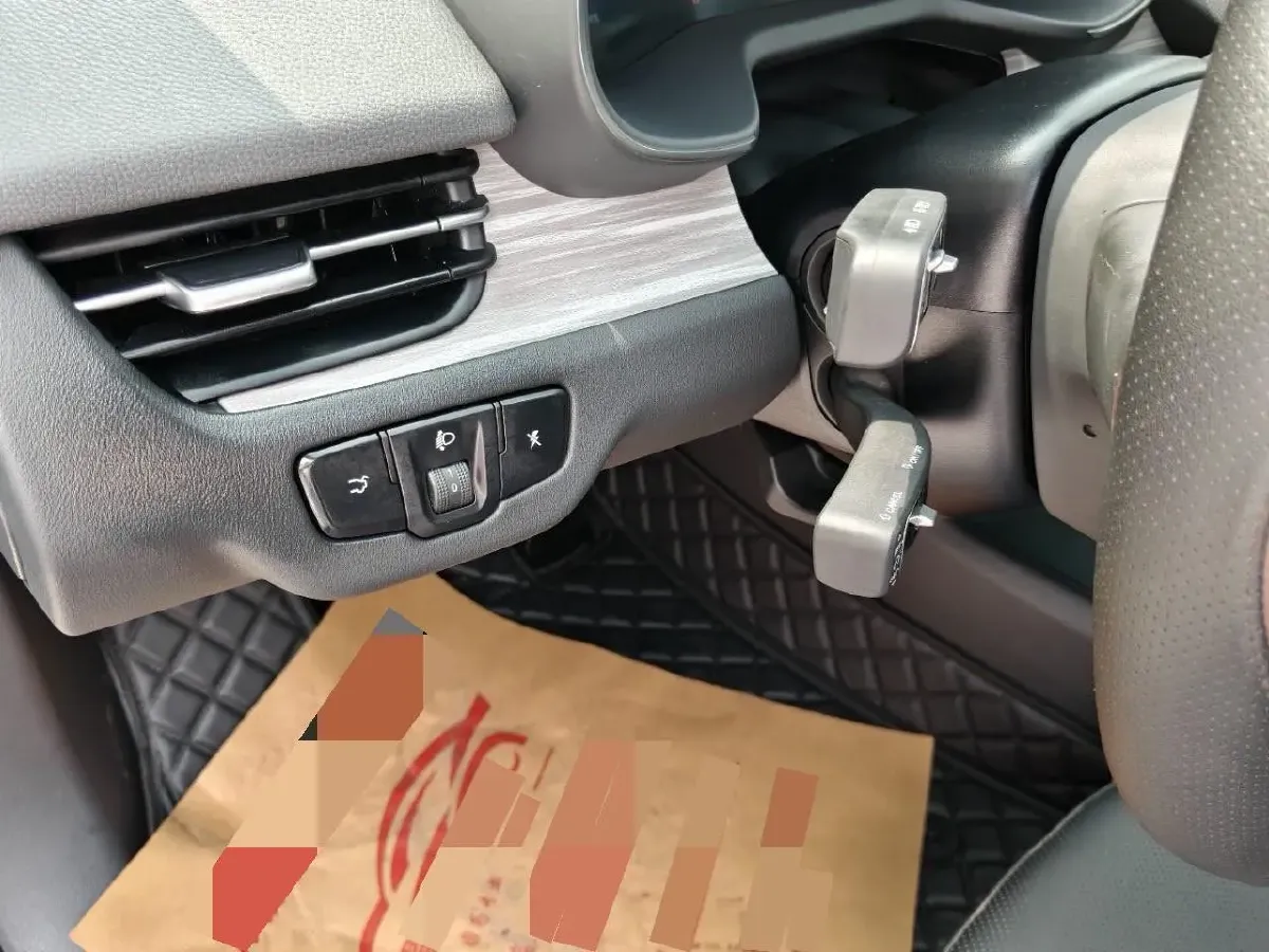 2024 HongQi E-QM5 BEV 72KWH,autocango,china used car exporter,china ev exporter,chinese used car exporter,chinese used ev exporter