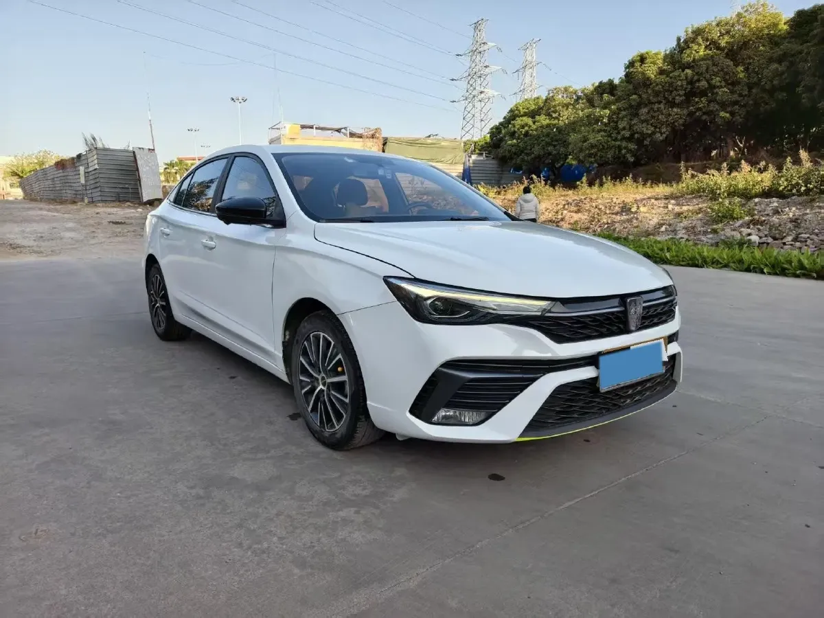 2021 Roewe i5 1.5L 120HP L4 CVT,autocango,china used car exporter,china ev exporter,chinese used car exporter,chinese used ev exporter