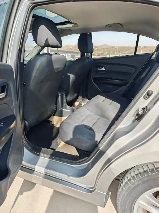 2016 FAW Jumpal A70 1.6L 113HP L4 5MT,autocango,china used car exporter,china ev exporter,chinese used car exporter,chinese used ev exporter