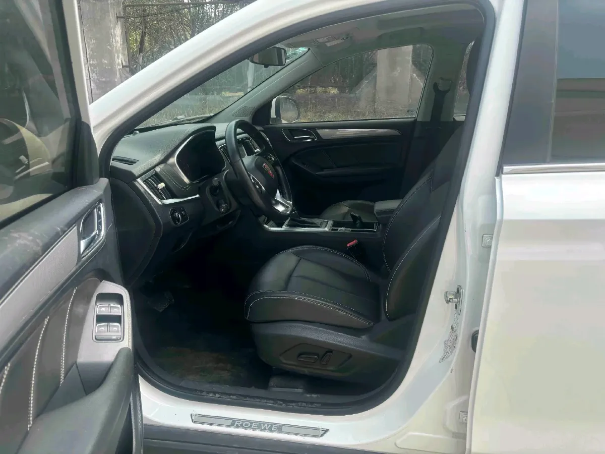 2019 Roewe i6 1.5T 169HP L4 7DCT,autocango,china used car exporter,china ev exporter,chinese used car exporter,chinese used ev exporter