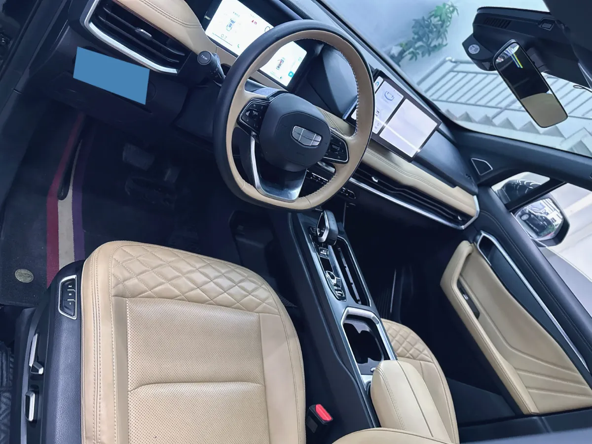 2023 Geely Okavango L 2.0T 218HP L4 7DCT,autocango,china used car exporter,china ev exporter,chinese used car exporter,chinese used ev exporter